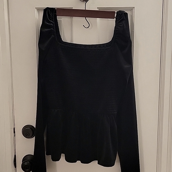 Gap Puff Sleeve Peplum Velvet Top NWT - Picture 1 of 4